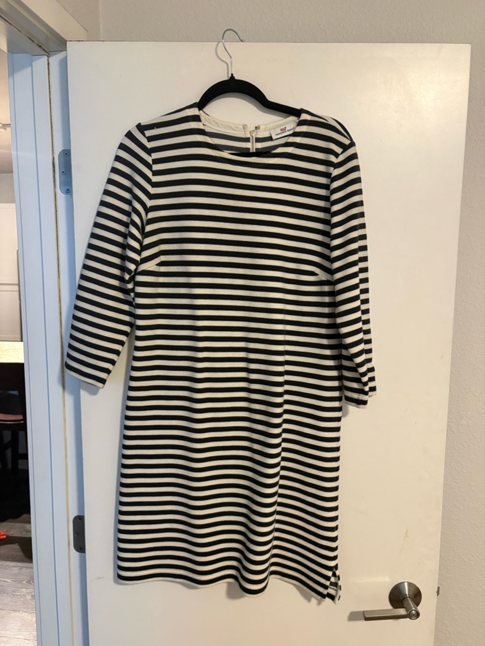NWOT Vineyard Vines Black & White Striped Midi Dress